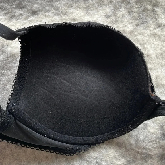 Victoria's Secret Dream Angels Lace Bra - Picture 9 of 15